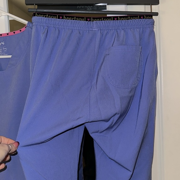 HeartSoul Scrub Set - Picture 7 of 8